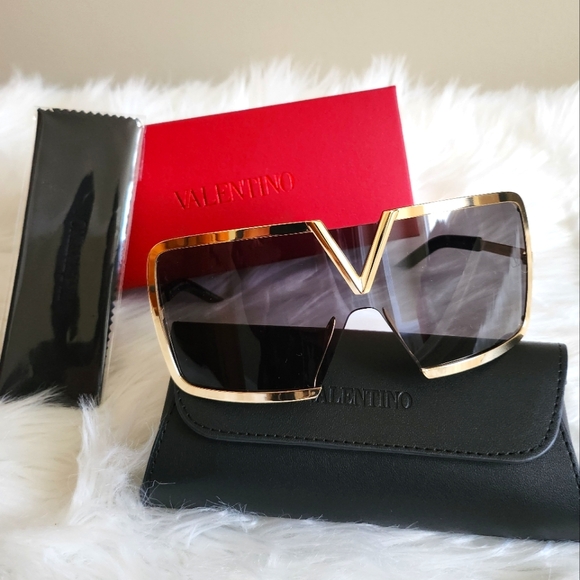 🆕️NEW VALENTINO GARAVANI Sunglasses V Romask Oversized GLASSES Designer Luxury - Picture 2 of 15